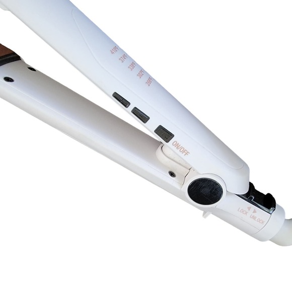 Conair Double Ceramic Flat Iron,‎ 1.0-Inch Straight & Shine - Picture 3 of 3